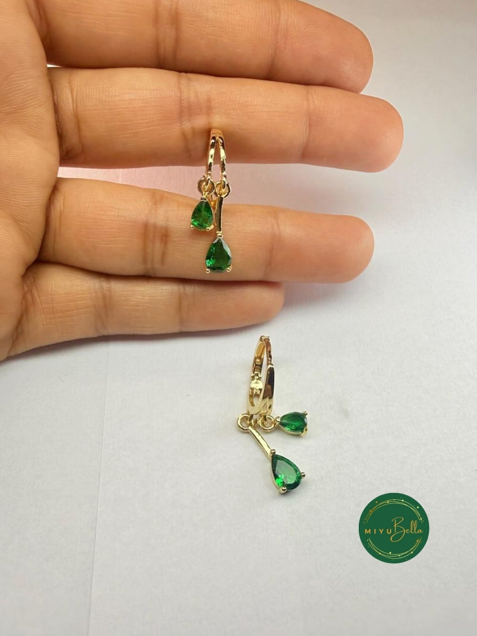 Elara - Emerald Drop Earrings