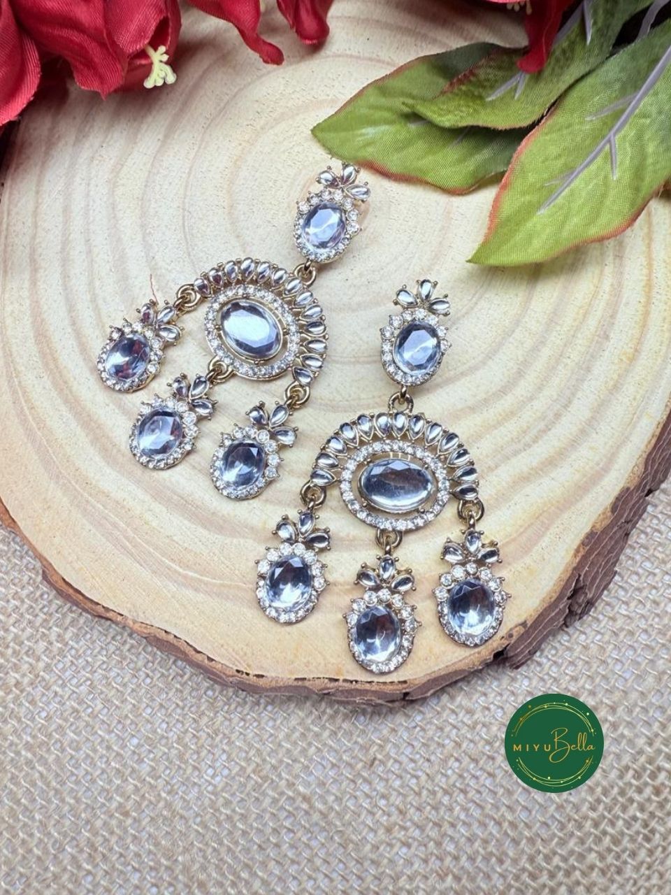 Saanchi – Antique Gold Kundan Statement Earrings