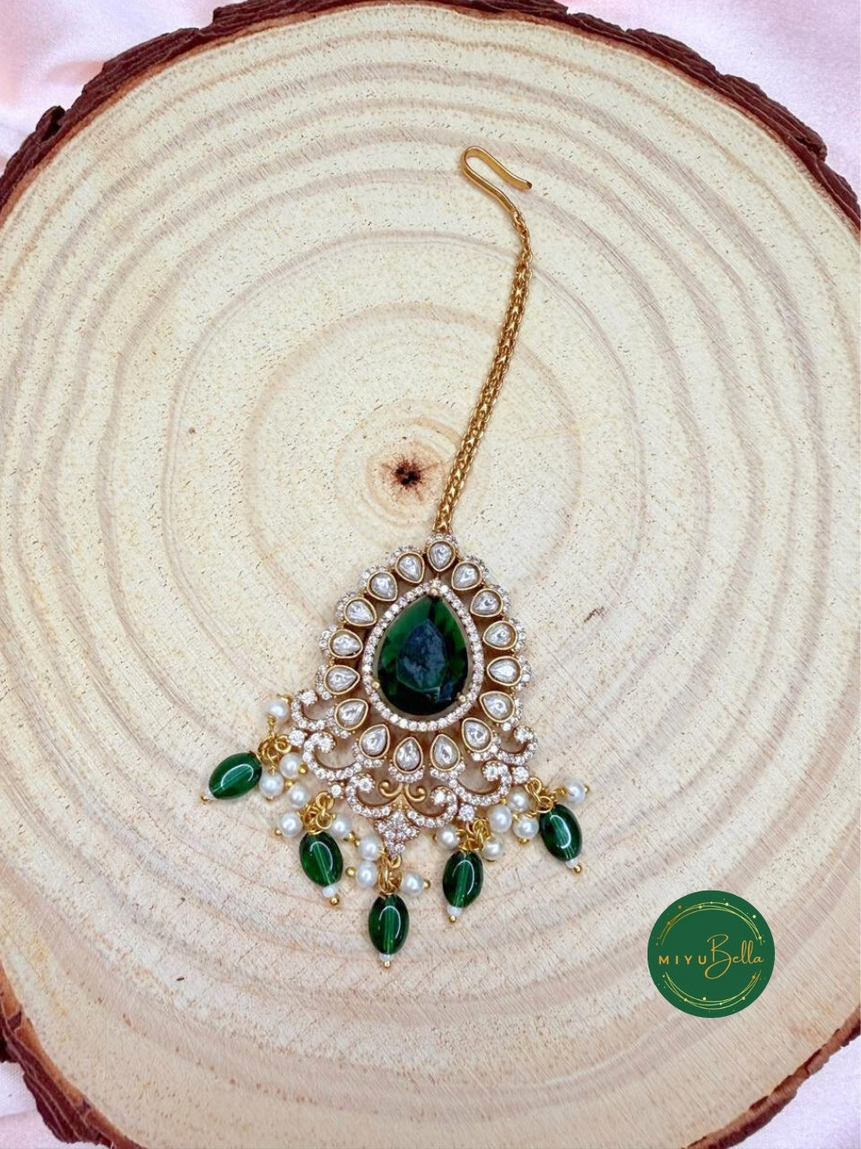 Aadhya Moissanite Polki Emerald Layered Necklace Set