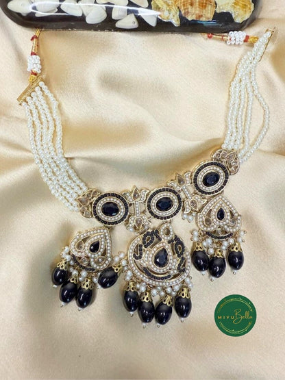 Apsara – Antique Gold American Diamond Jadau Victorian Set