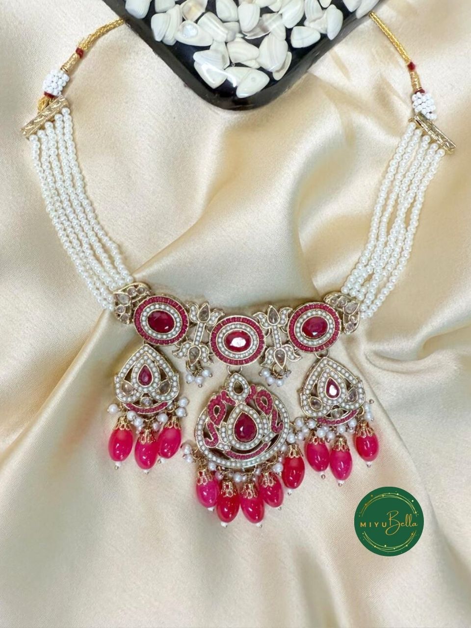 Apsara – Antique Gold American Diamond Jadau Victorian Set