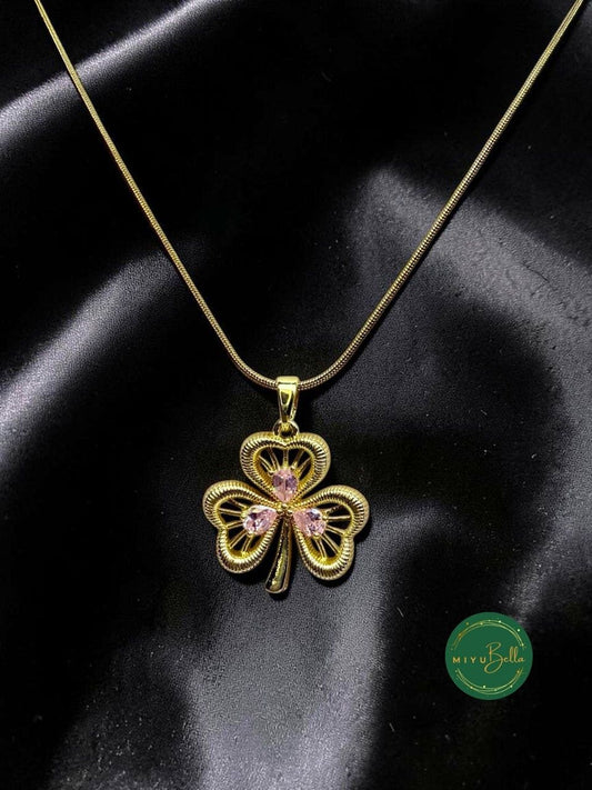 Aster - Blush Clover Pendant Necklace