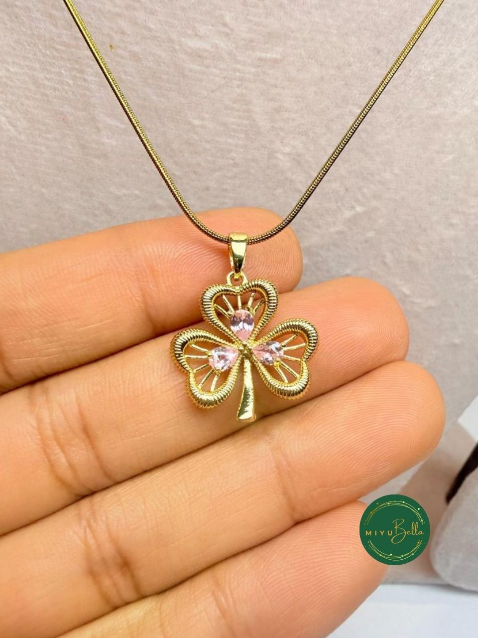 Aster - Blush Clover Pendant Necklace