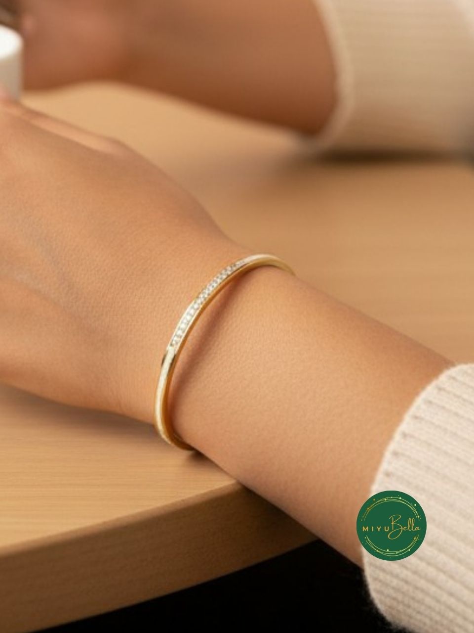 Aurelia - Sleek Bracelet