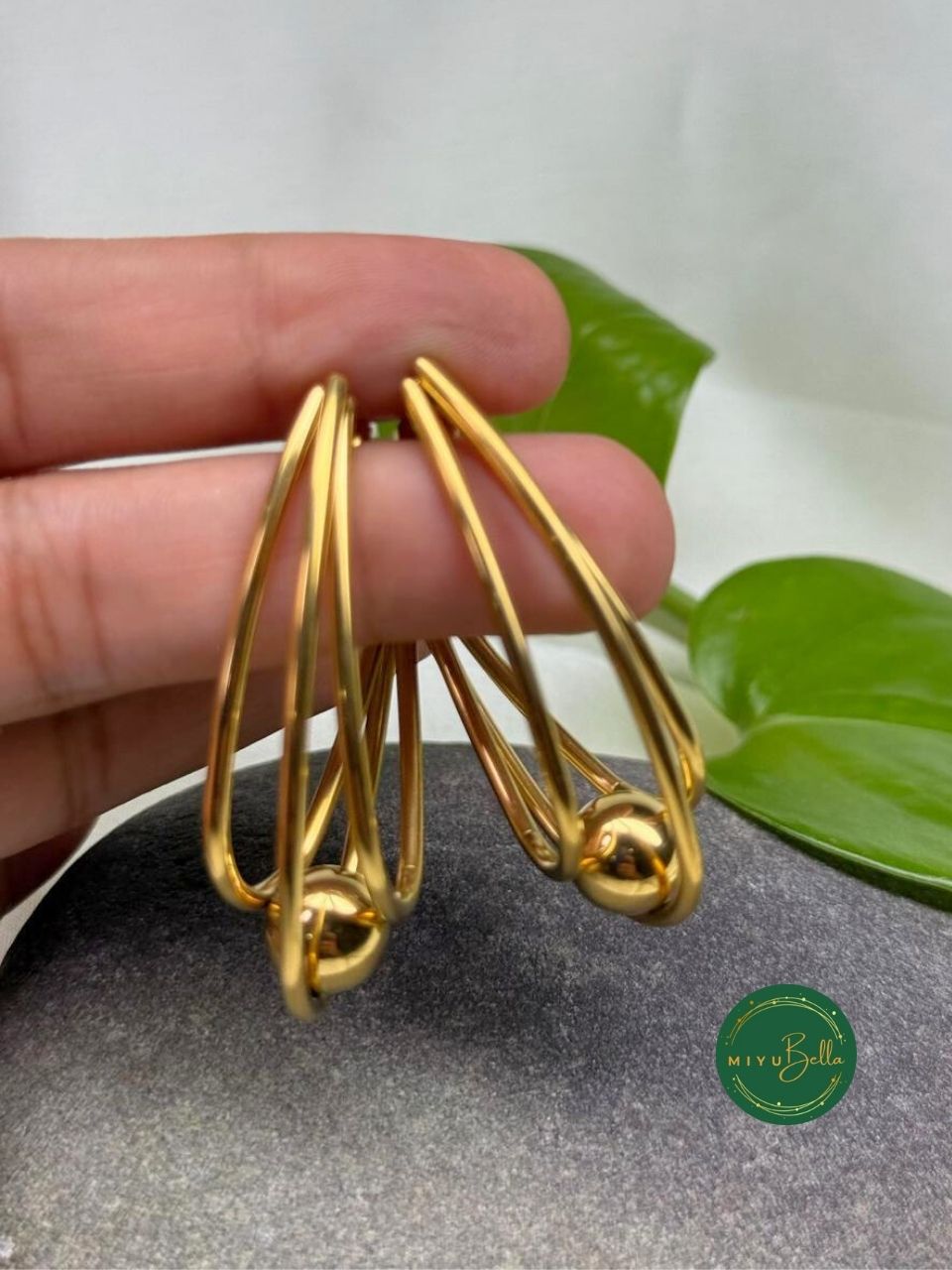Aurelia – Sculptural Gold-Tone Hoop Earrings
