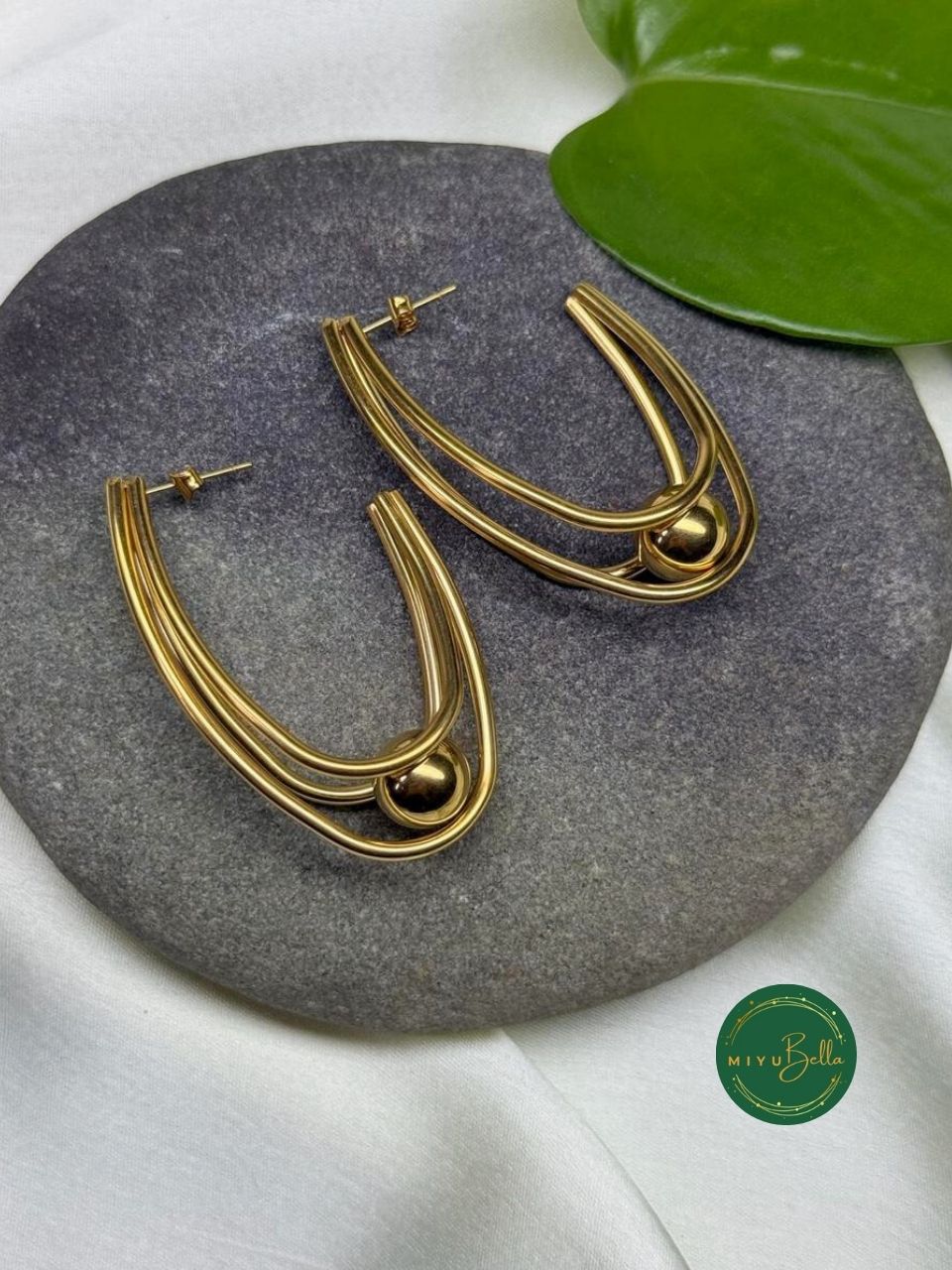 Aurelia – Sculptural Gold-Tone Hoop Earrings
