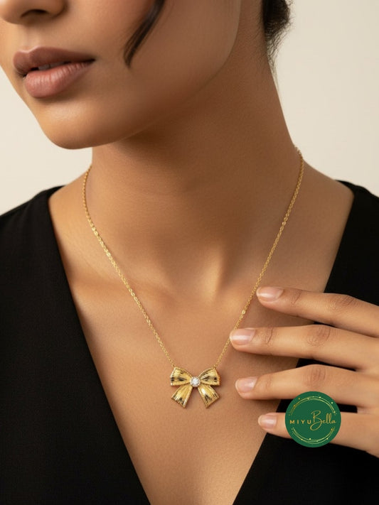Aurelia - Bow Pendant