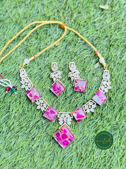 Devanshi – Copper Doublet, American Diamonds and Cubic Zirconia Set