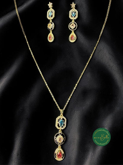 Estelle - Pendant & Earrings Set