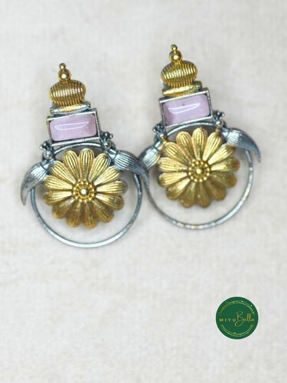 Garima – Light Pink, Floral Motif in Dual Tone Antique Finish