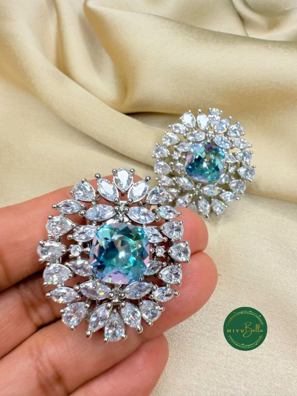 Gisele – Austrian Crystals in Platinum Finish