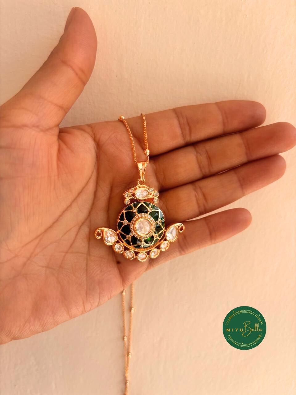 Kripa - Kundan Moissanite Pendant Set