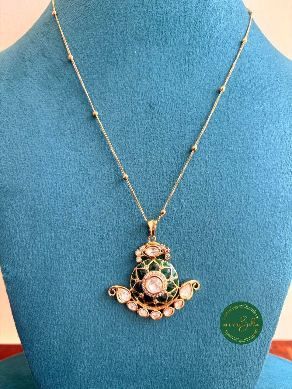 Kripa - Kundan Moissanite Pendant Set