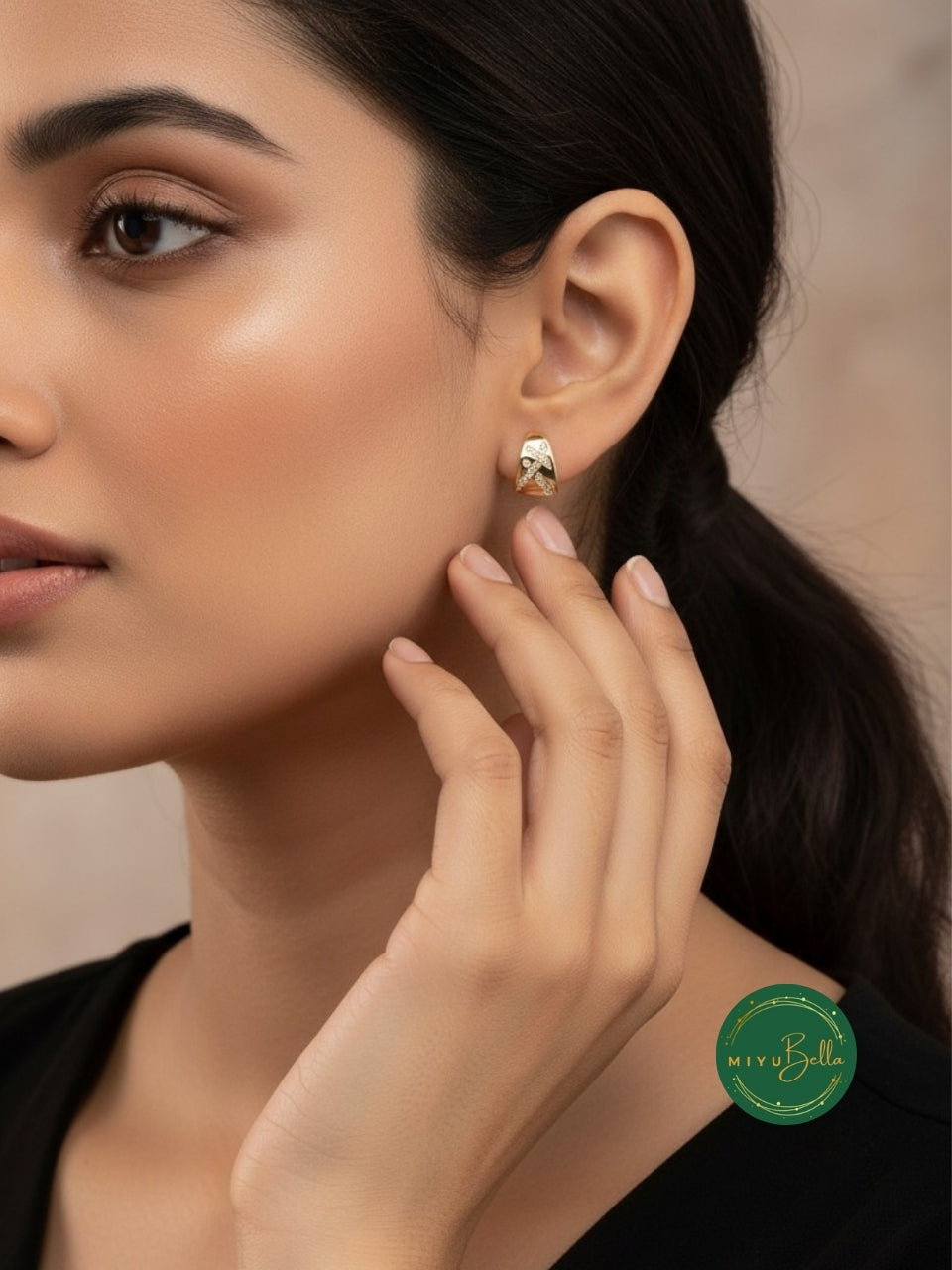 Elara - Criss-Cross Hoop Earrings