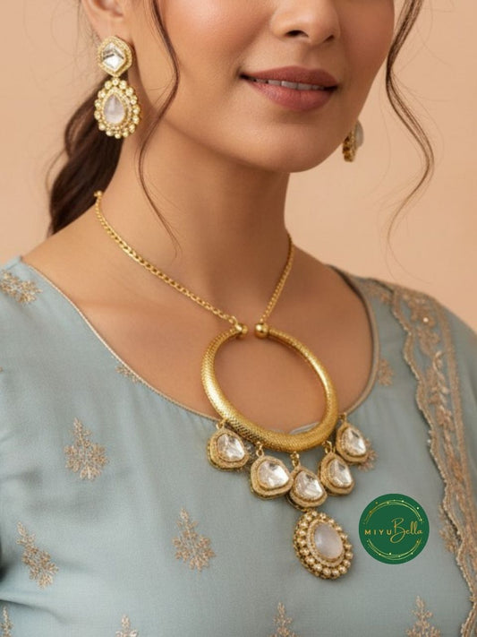 Jaanvi - Moissanite Polki Hasli Necklace Set