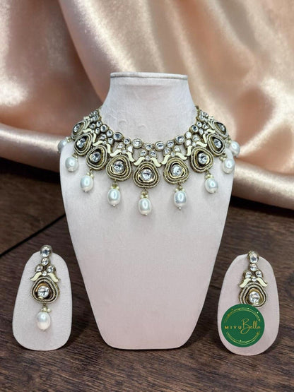 Jaanvi - Pachi Kundan & Moissanite Pearl Necklace Set