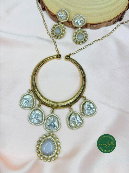 Jaanvi Grey Marble Stone Moissanite Polki Hasli Necklace Set