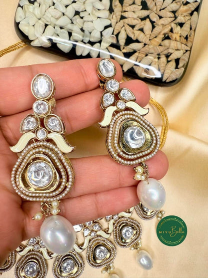 Jaanvi - Pachi Kundan & Moissanite Pearl Necklace Set