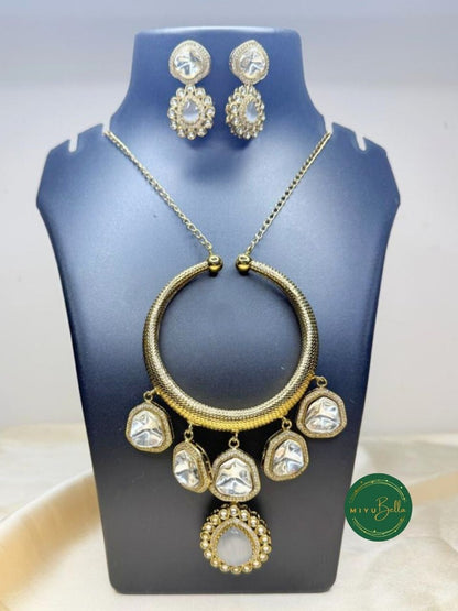 Jaanvi Grey Marble Stone Moissanite Polki Hasli Necklace Set
