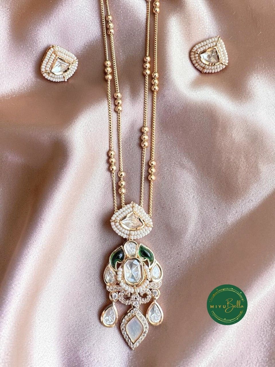 Kripa - Layered Kundan Moissanite Pendant Set
