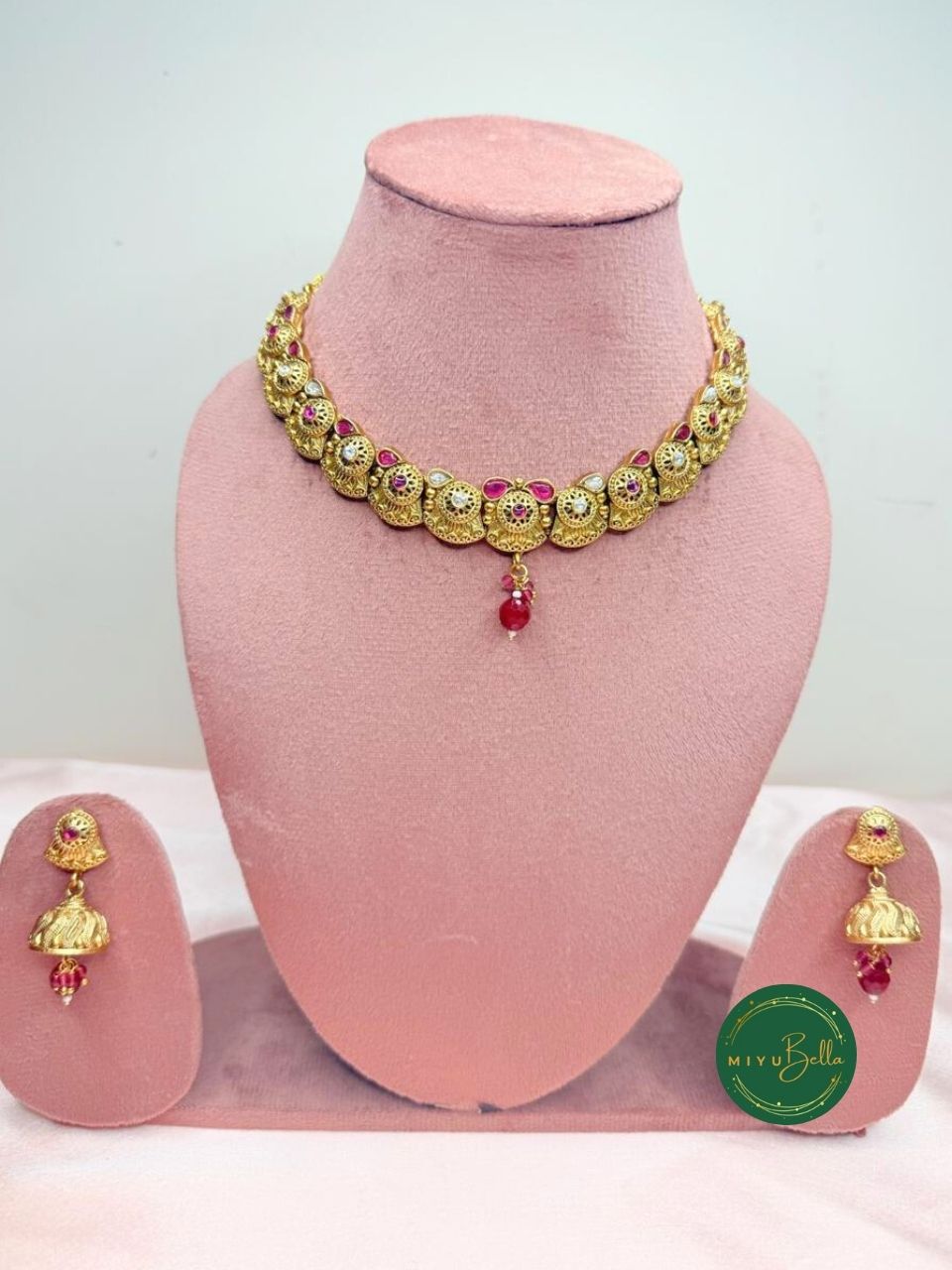 Meenakshi – Kundan and Cubic Zirconia Jewellery Set