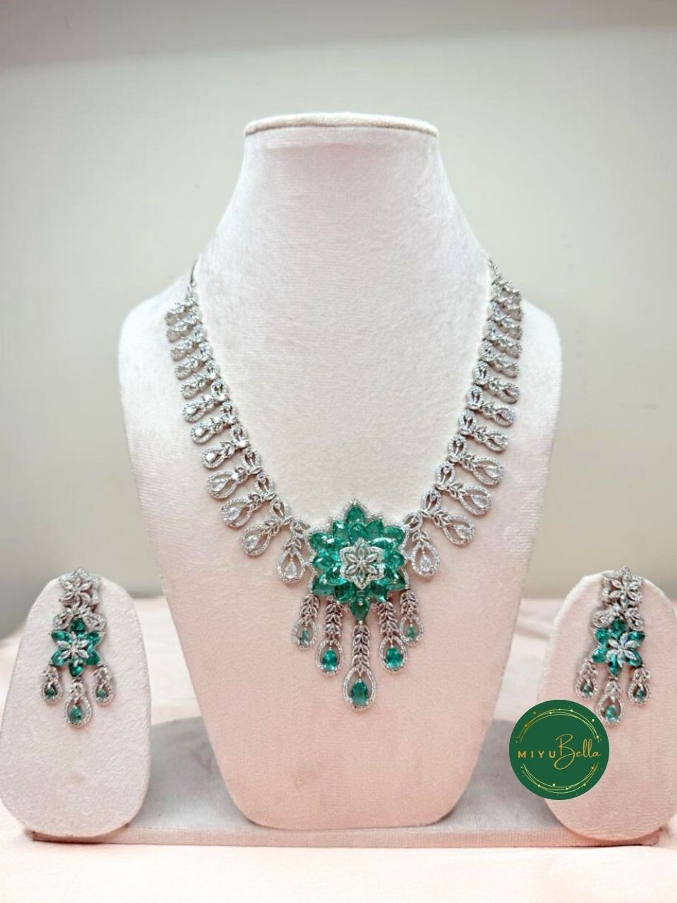 Mia: American Diamond Victorian Set