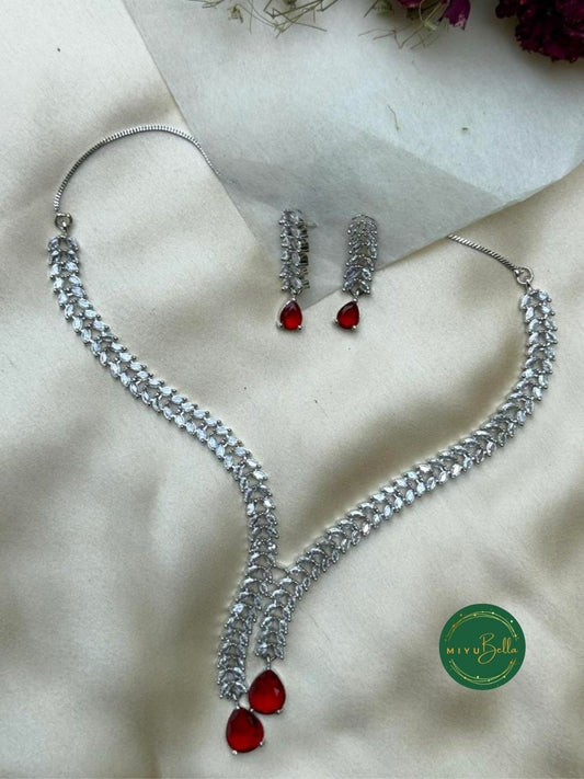 Mia – Victorian Design American Diamond Necklace