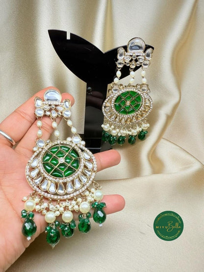Nausheen – Regal Kundan Chandbalis with Emerald Hues