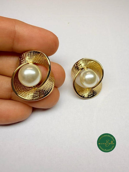 Aurelia - Pearl Orbit Stud Earrings
