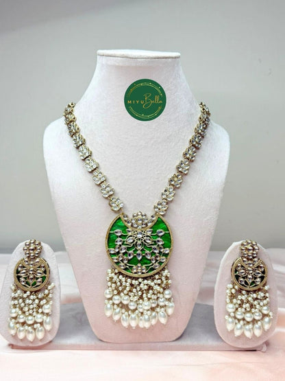 Rukmini – Kundan & Pearl Emerald Green Statement Necklace Set