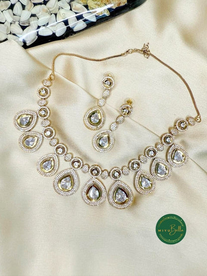 Saavi – Kundan and Cubic Zirconia Jewellery Set