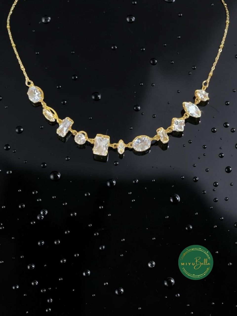 Serena - Crystal Necklace