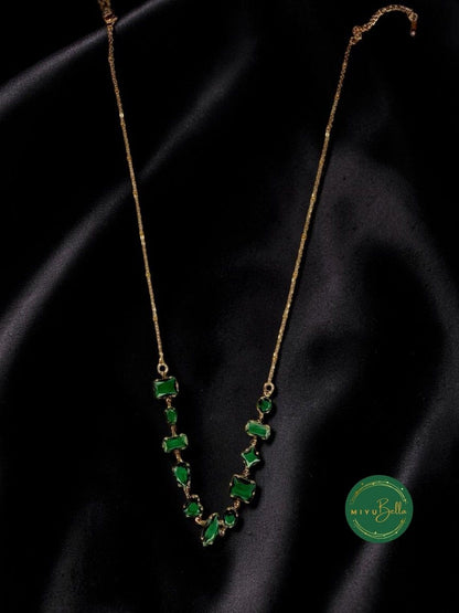 Serena - Emerald Crystal Necklace