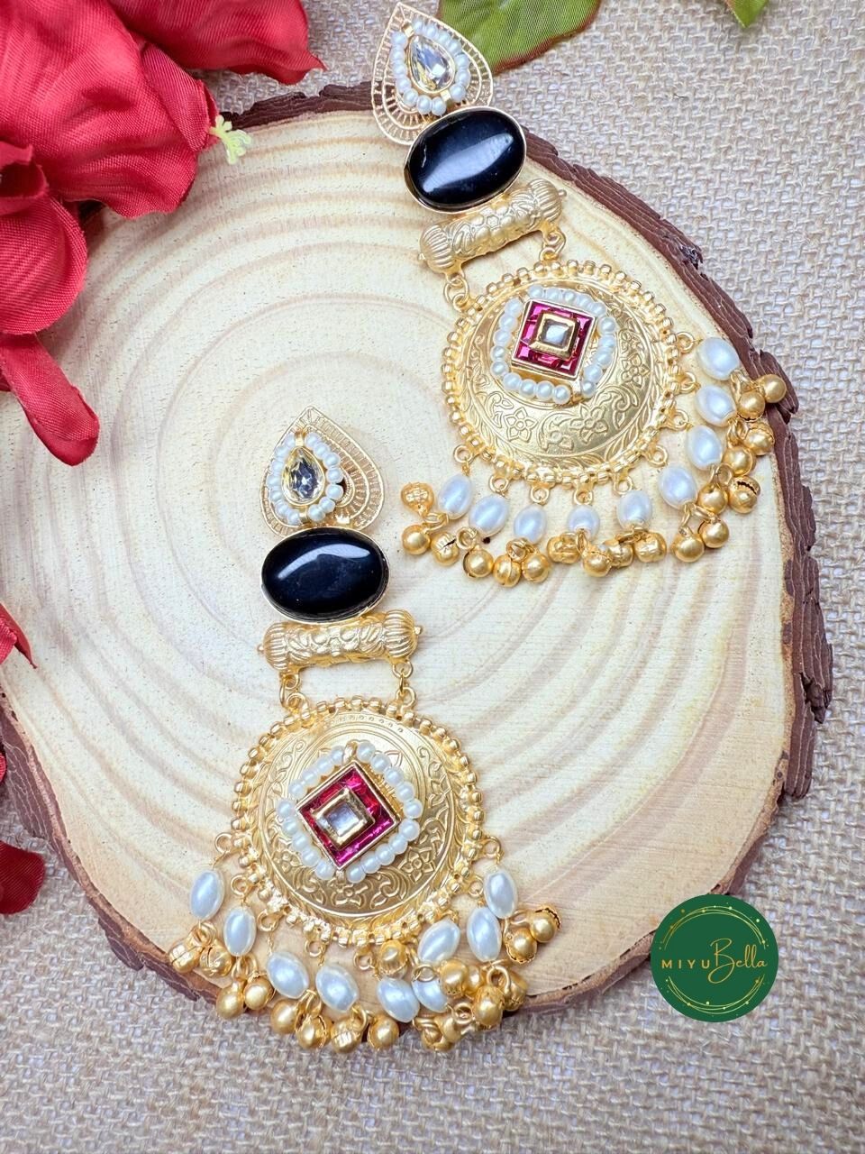 Shayla - Antique Gold Kundan Elegance