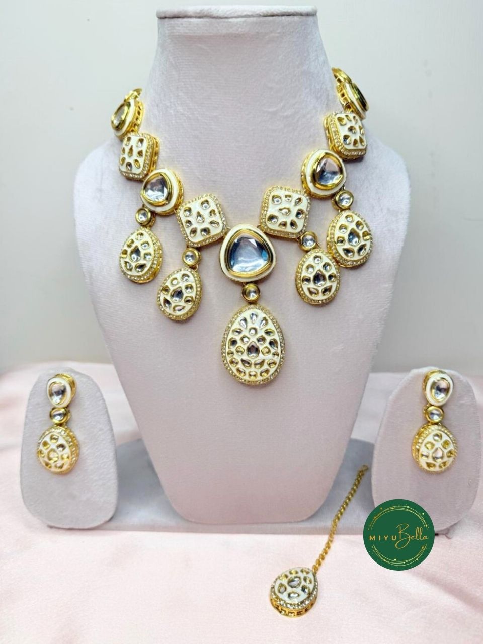 Vaidahi - Pachi Kundan, Meenakari, Kemp, and Cubic Zirconia Jewellery Set