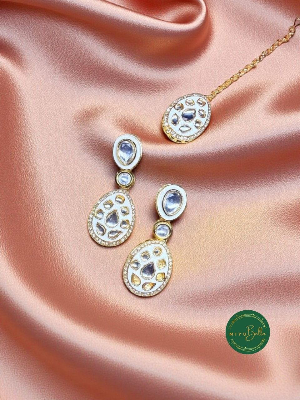 Vaidahi - Pachi Kundan, Meenakari, Kemp, and Cubic Zirconia Jewellery Set