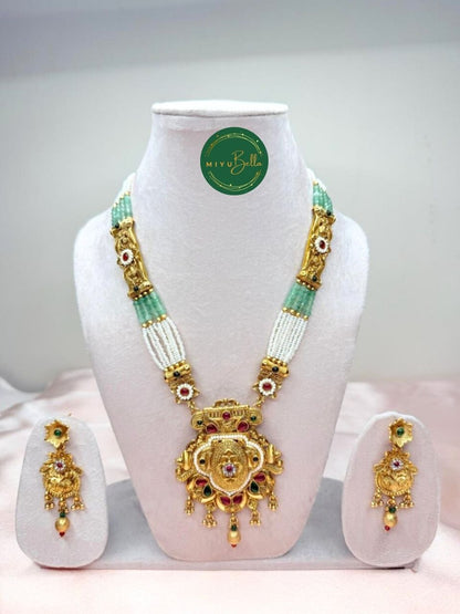 Vamika – Kemp Work, Pearls & Cubic Zirconia Temple Jewellery in Oxidised Gold Polish