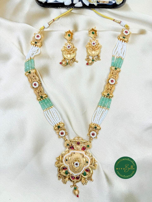 Vamika – Kemp Work, Pearls & Cubic Zirconia Temple Jewellery in Oxidised Gold Polish