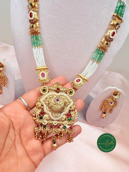 Vamika – Oxidised Gold Temple Jewellery with Kemp, Pearls & Cubic Zirconia