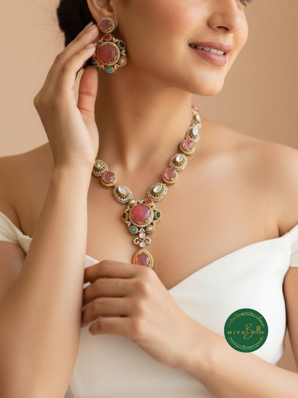 Sabhya - Heirloom-Inspired Vintage Necklace Set