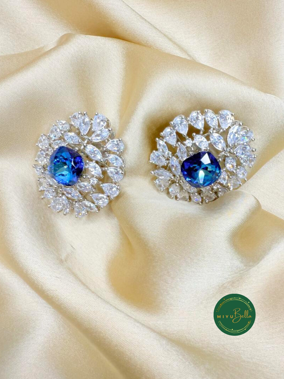 Gisele – Austrian Crystals in Platinum Finish