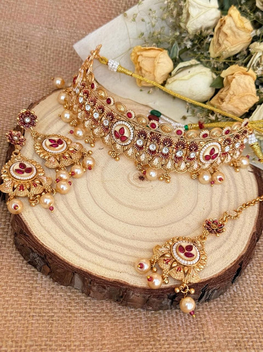 Padmini – Temple Jewellery Set With Meenakari, Kemp Work, and Pearls