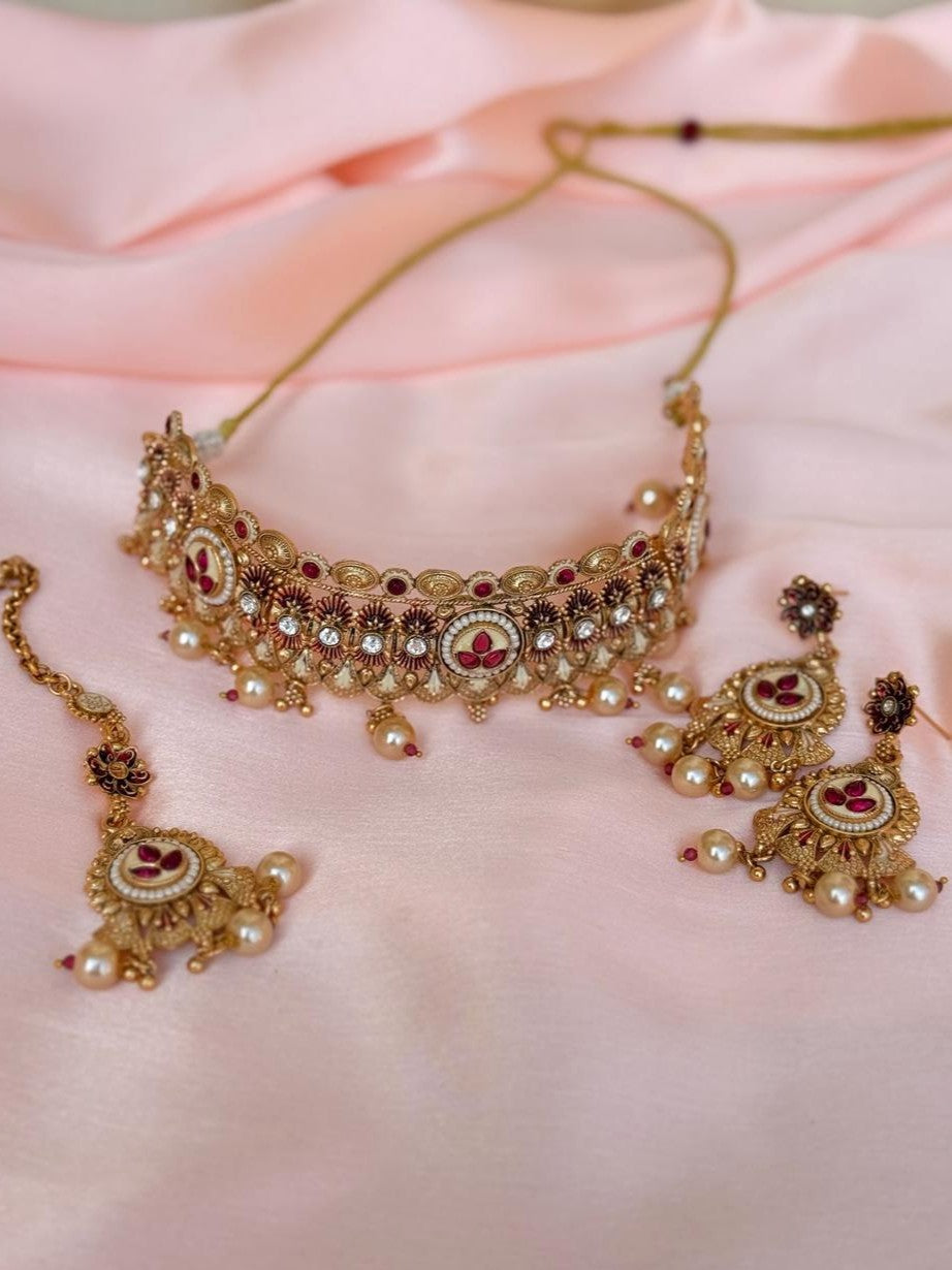 Padmini – Temple Jewellery Set With Meenakari, Kemp Work, and Pearls