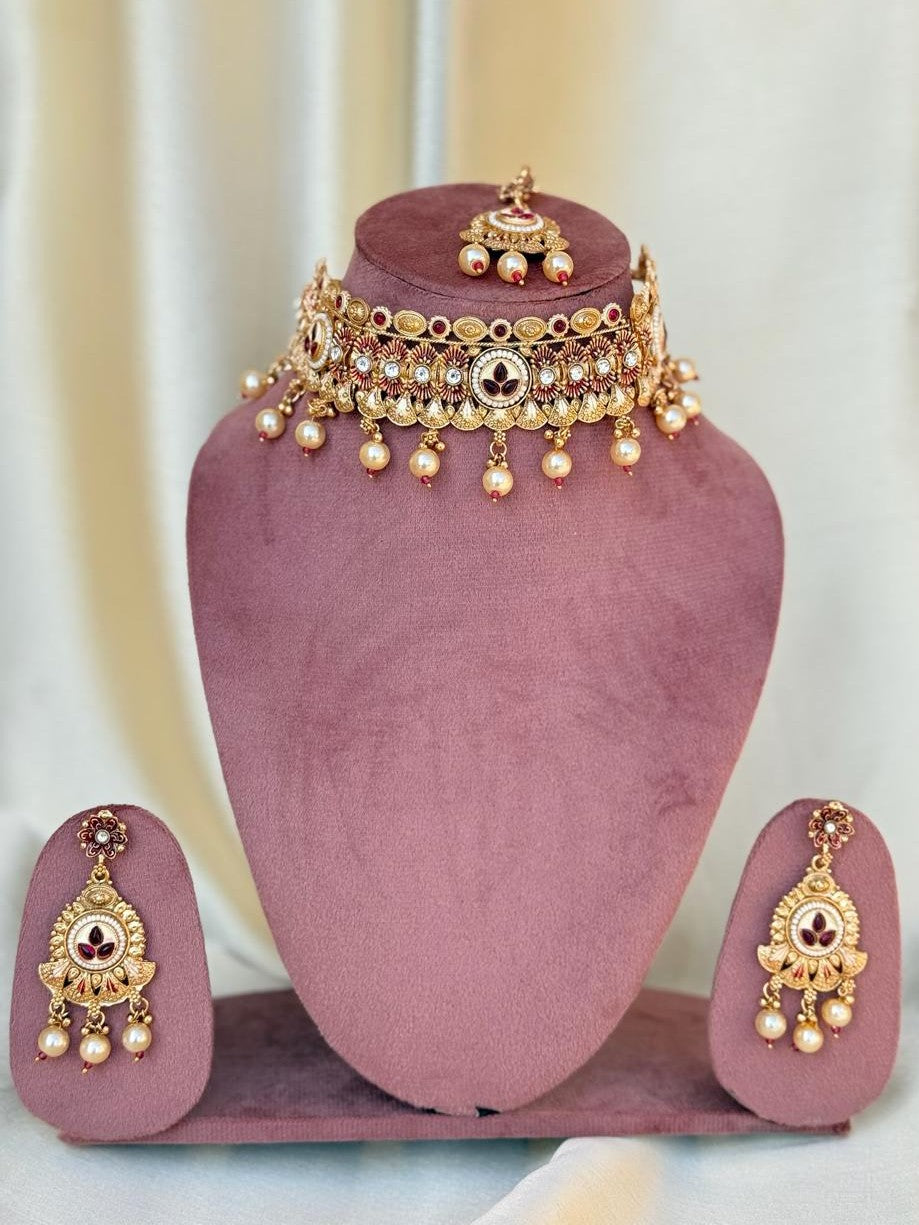 Padmini – Temple Jewellery Set With Meenakari, Kemp Work, and Pearls